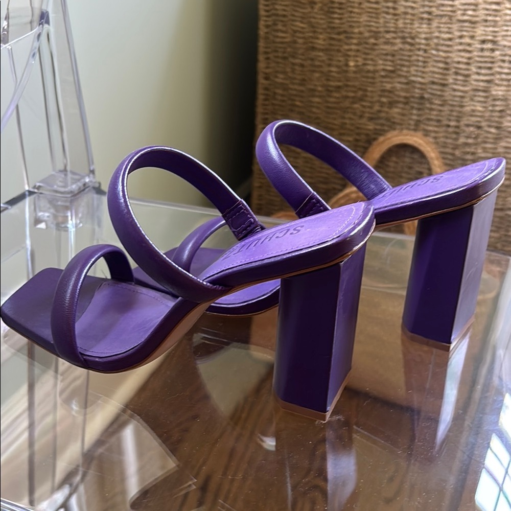 SCHUTZ Purple Block Heel Sandals with Strappy Design - Picture 5 of 6